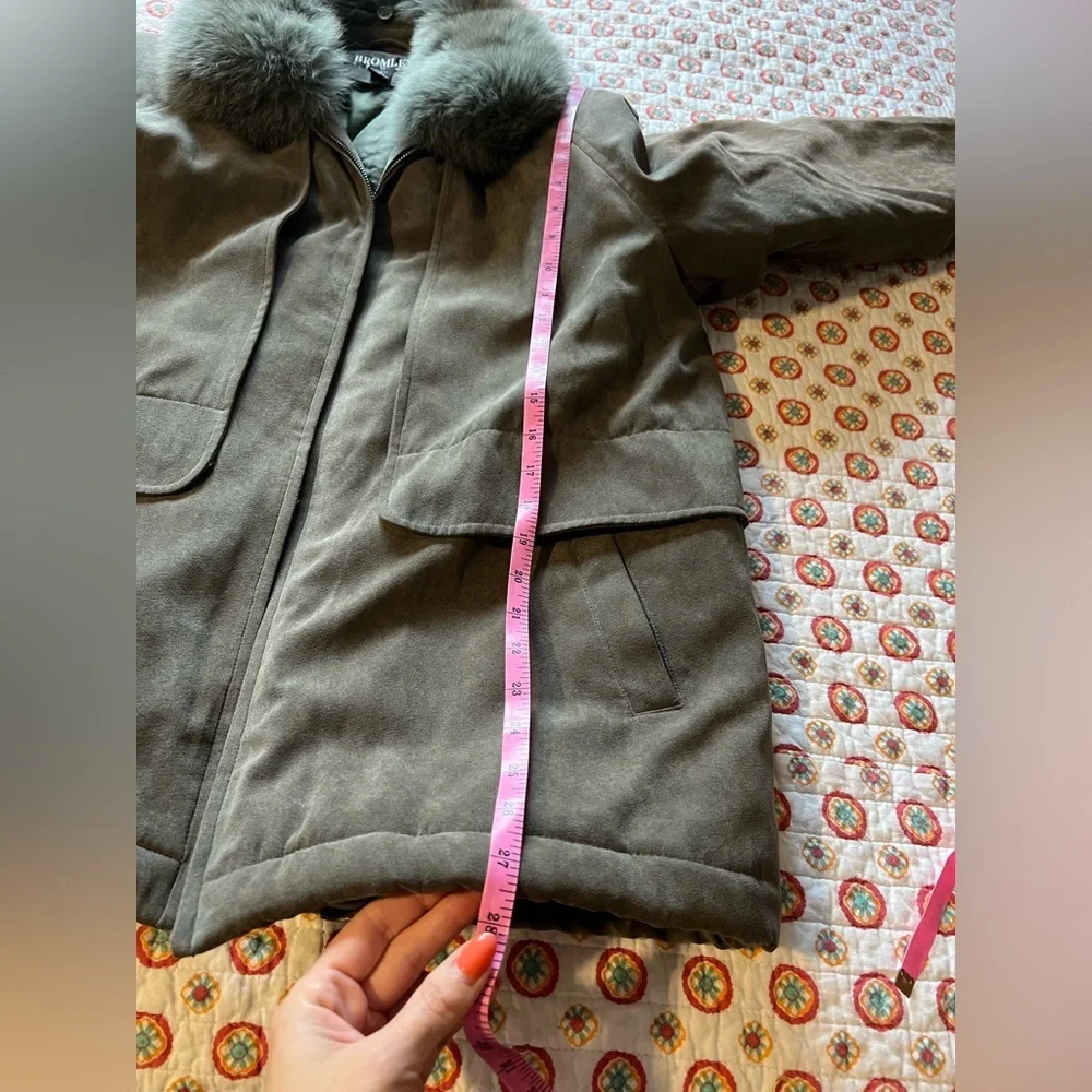 EUC Vintage 90s Real Fox Fur Collar Gray Coat size Large LP